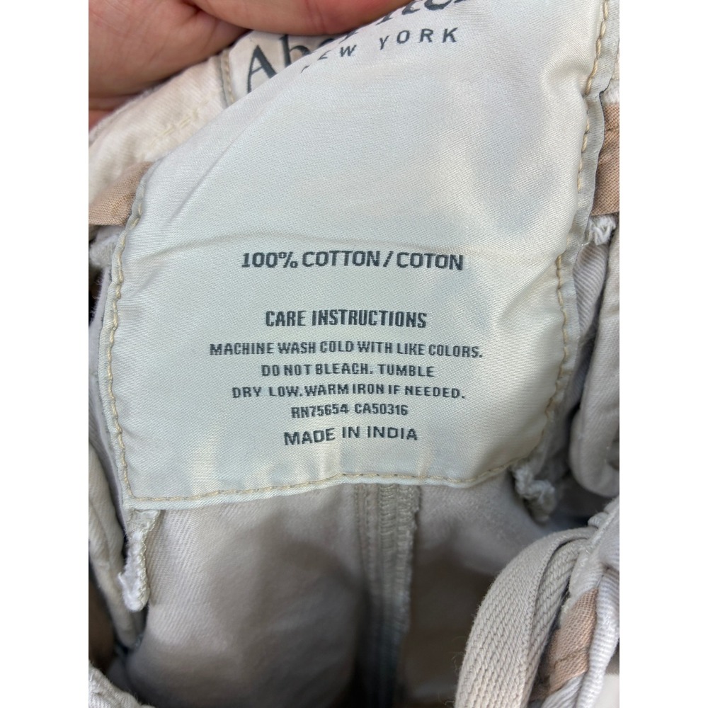 Abercrombie & Fitch Drawstring Cargo Shorts Mens 31 Cream Pockets Y2K - Picture 4 of 13